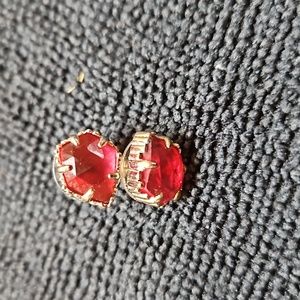 Kendra Scott Earinga